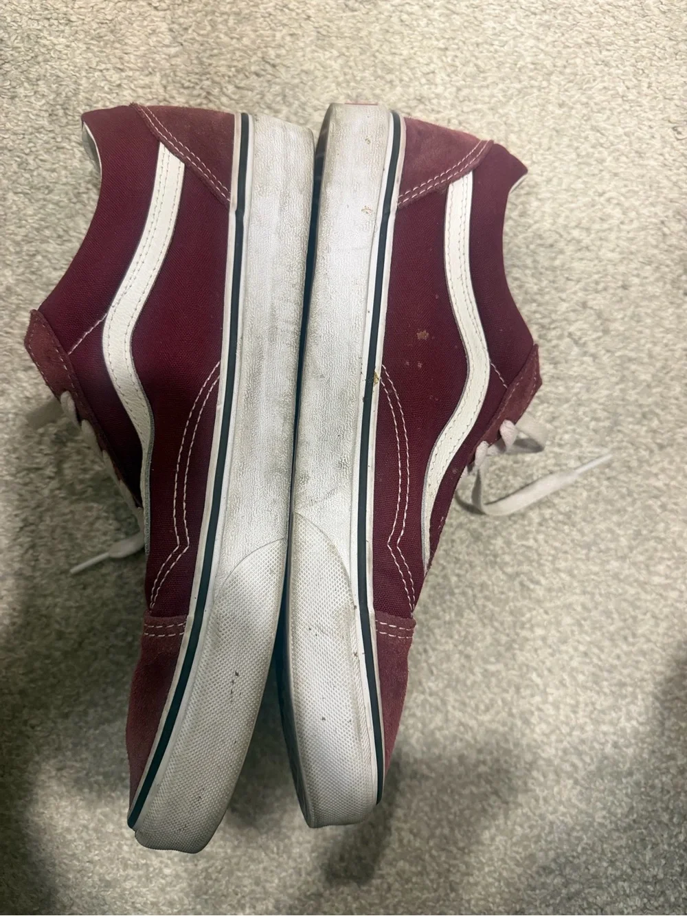 Vans Mens Old Skool Sneakers - Burgundy/White